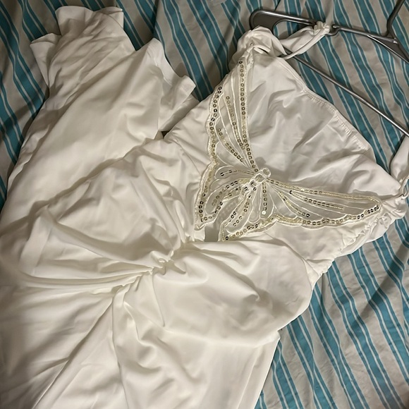 Lucy in the sky dress - Picture 2 of 4